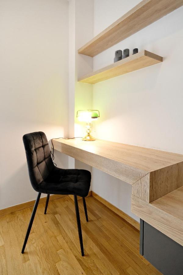 Elegant Big Apartment In Athens Center With Balcony Zewnętrze zdjęcie